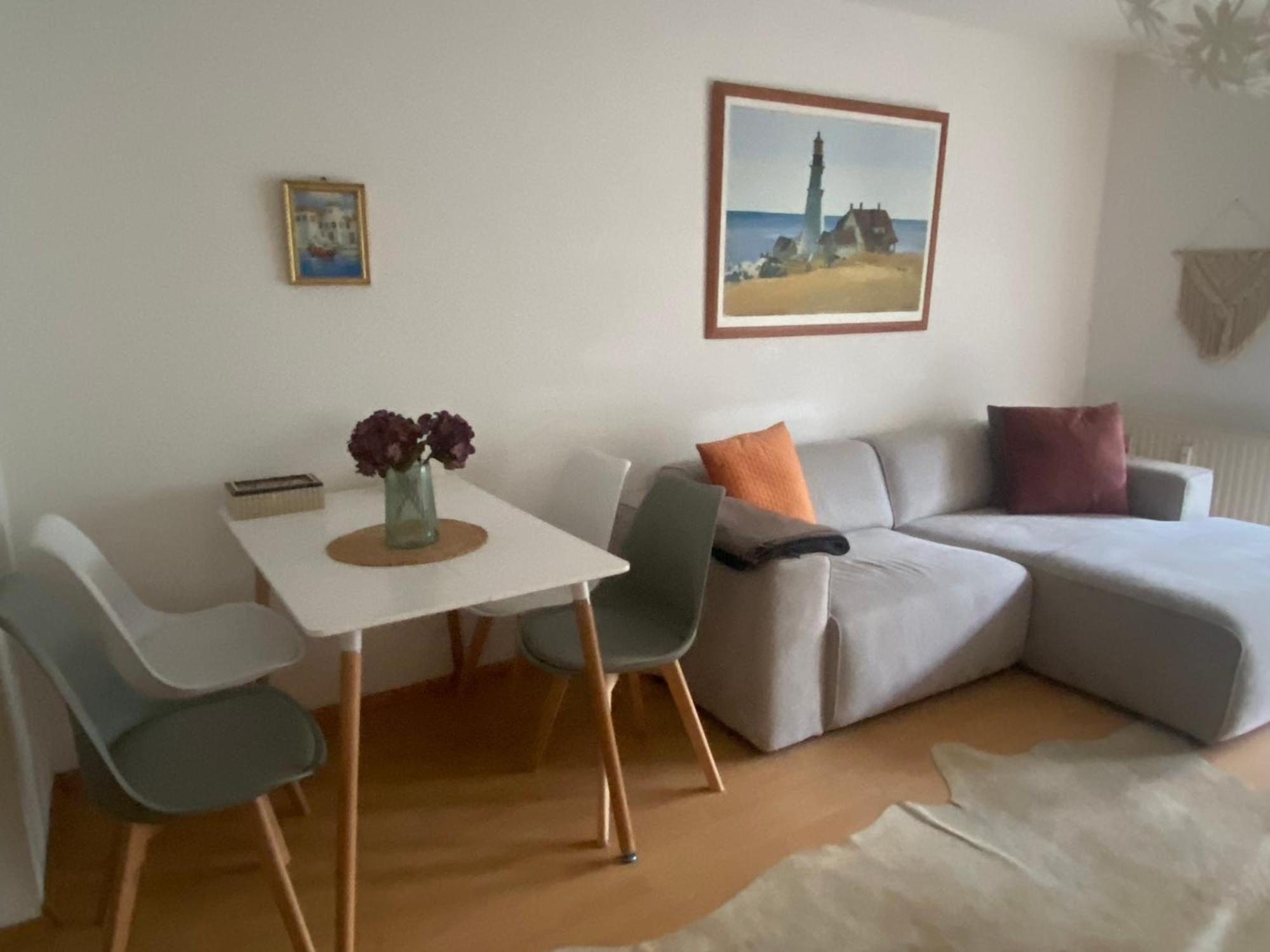 In Saarbruecken Stadtnahe Gemuetliche Wohnung Am Deutsch-Franzoesischen Garten エクステリア 写真